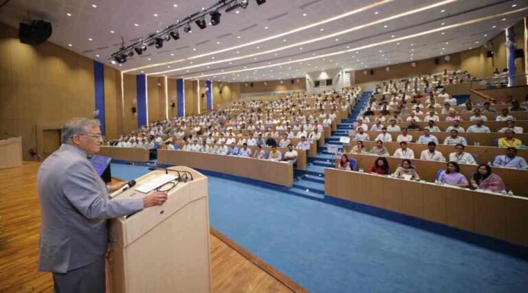 चुनाव आयोग की पहल पर उत्तराखण्ड के 70 बीएलओ का दिल्ली में प्रशिक्षण जारी