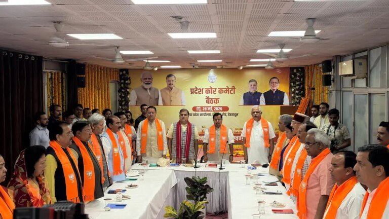 तीन दिवसीय उत्तराखंड दौरे पर पहली बार देहरादून पहुंचे भाजपा राष्ट्रीय अध्यक्ष नितिन नवीन, देहरादून में ली कोर ग्रुप बैठक
